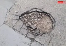 Stopniał śnieg, odsłonił dziury w drogach
