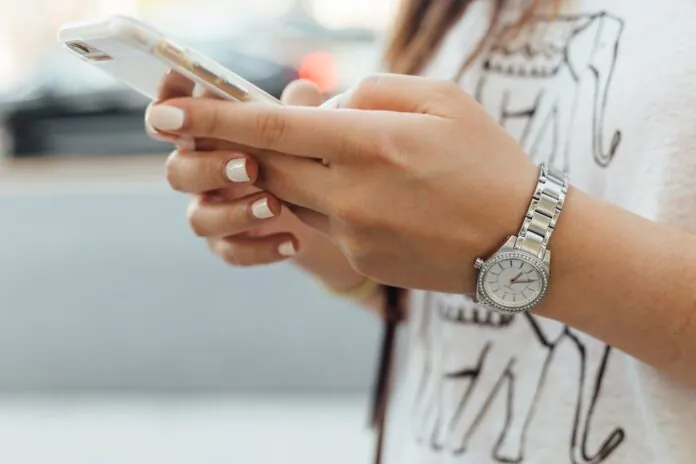 Na co zwrócić uwagę kupując nowego smartfona Na co zwrócić uwagę kupując nowego smartfona