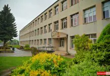 szkoła w rakowicach wielkich