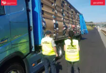 KAS zatrzymała nielegalny transport odpadów ze Szwajcarii