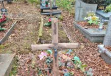 Przywracają pamięć o zmarłych