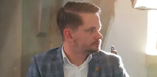 Burmistrz Dawid Kobiałka Lwówek Śląski