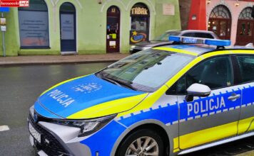 policja gryfow slaski radziowoz 2