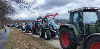 Protest rolników w powiecie lwóweckim. Utrudnienia na drodze