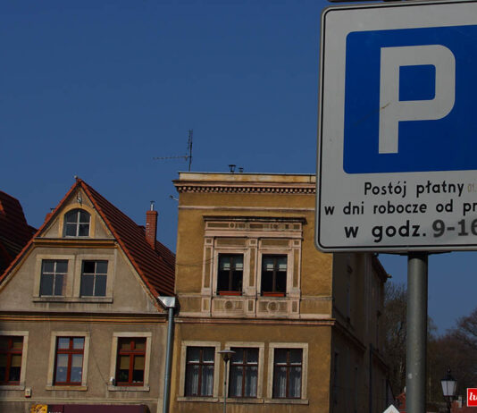 Gryfów Śląski. Ile za nowy parkomat? strefa płatnego parkowania