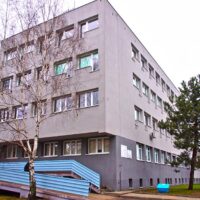 Ograniczone i wstrzymane odwiedziny w szpitalach