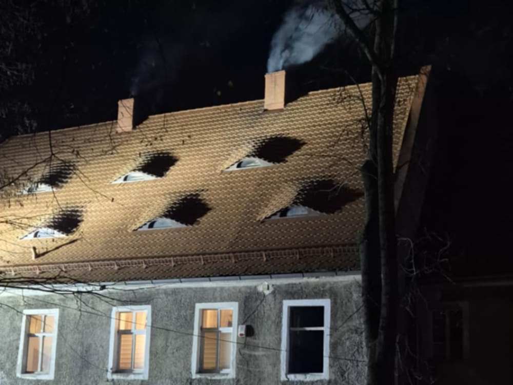 Kolejne zgłoszenie o pożarze. Na miejscu jest już straż pożarna i policja