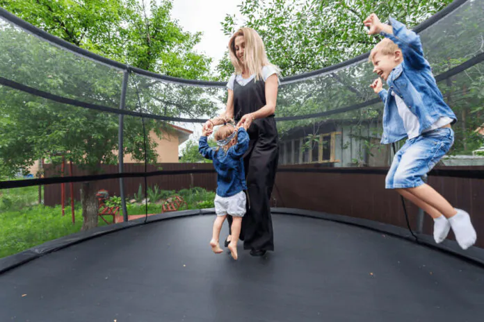 trampolina cena