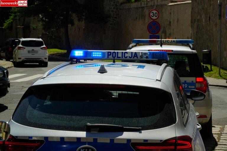 Policji przeprowadzili zmasowane działania na drogach w powiecie lwóweckim