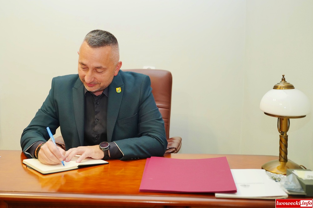 Trwają konsultacje społeczne z osobami prowadzącymi działalność rolniczą