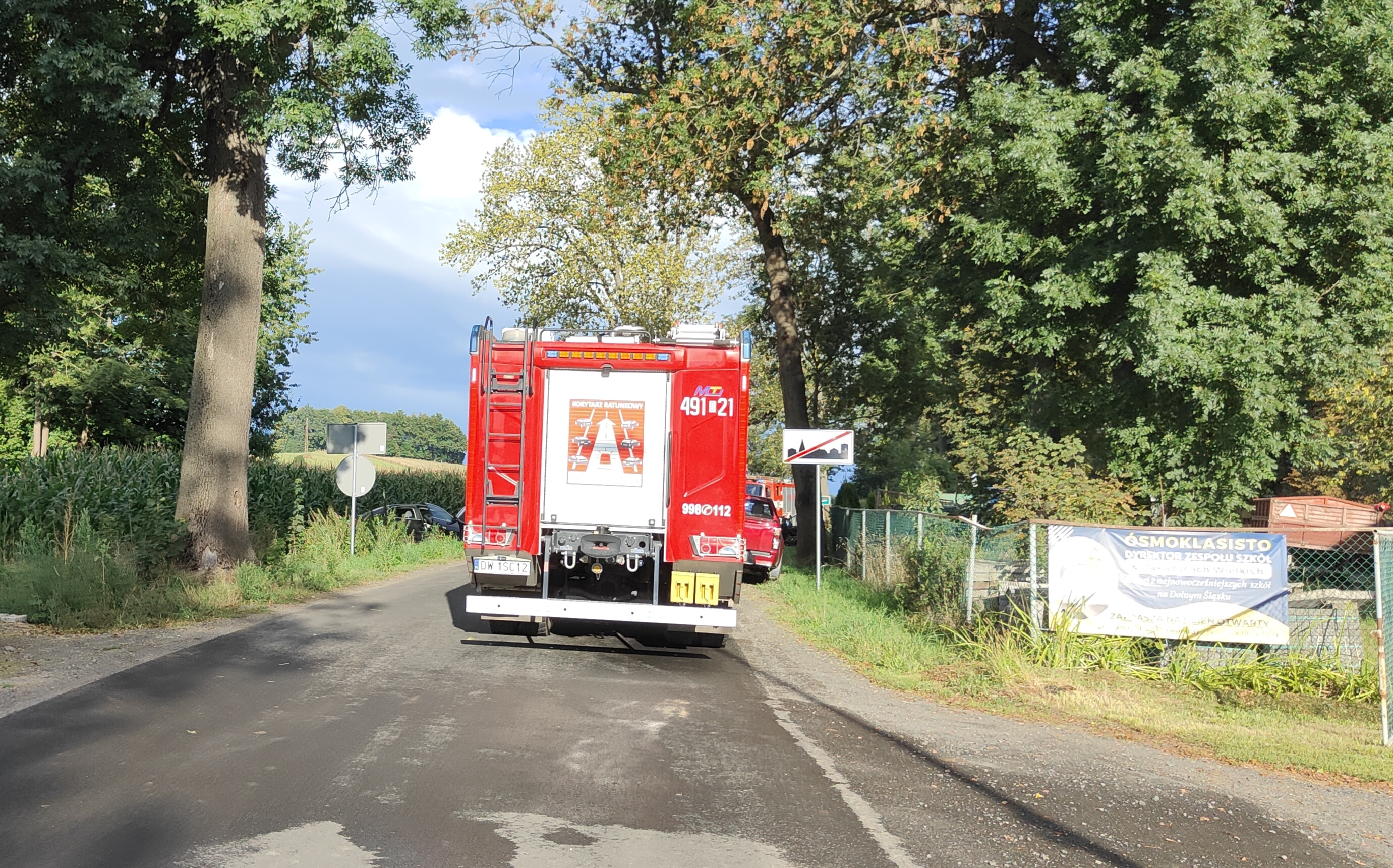 Wypadek. Zderzenie trzech aut