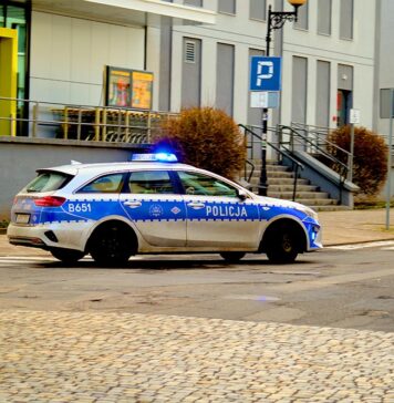 policja radiowoz