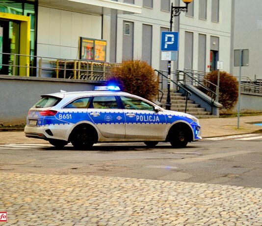 Pijana przyjechała na zakupy do marketu