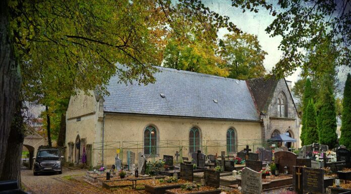 Zabytkowy cmentarz w Lwówku Śląskim czeka na ratunek