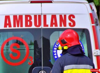 Wypadek w gospodarstwie rolnym. Ładowarka najechała na mężczyznę