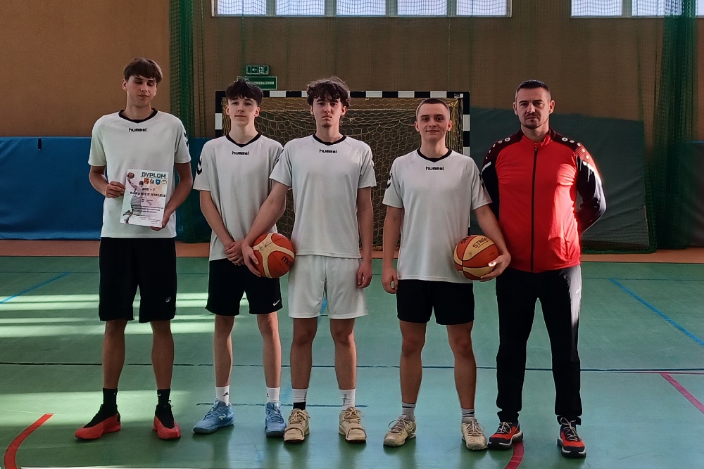 Mistrzostwa powiatu w koszykówce 3×3 dziewcząt i chłopców