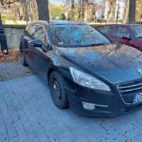 Urzędowy Peugeot trafia na licytację