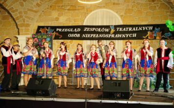 Za nami XII Przegląd Zespołów Teatralnych Osób Niepełnosprawnych w Brunowie Przegląd Zespołów Teatralnych Osób Niepełnosprawnych w Brunowie