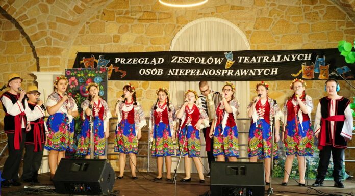 Przegląd Zespołów Teatralnych Osób Niepełnosprawnych w Brunowie