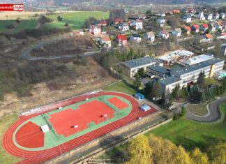 boisko szkoła SP1 Lwówek PSZS