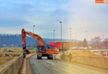 Utrudnienia na moście w Lwówku Śląskim