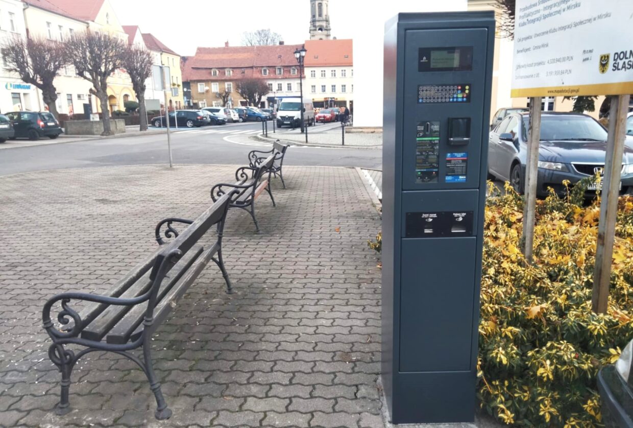 Strefa płatnego parkowania w Mirsku