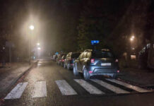 Tłumy turystów w Świeradowie- Zdroju i parkingowy Armagedon