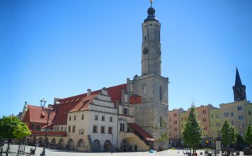 Nowa koncepcja zagospodarowania ratusza w Lwówku Śląskim ratusz miejski w lwówku śląskim muzeum