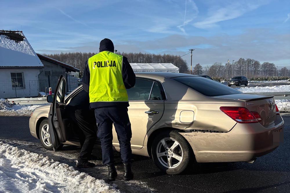 Zderzenie Toyoty ze Skodą