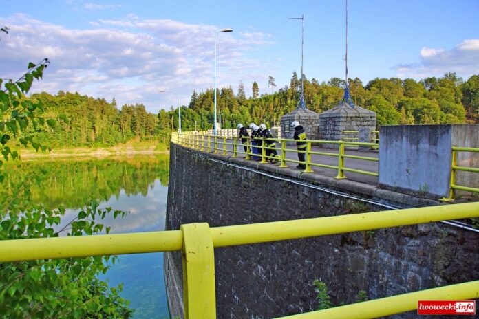 zapora wodna w pilchowicach