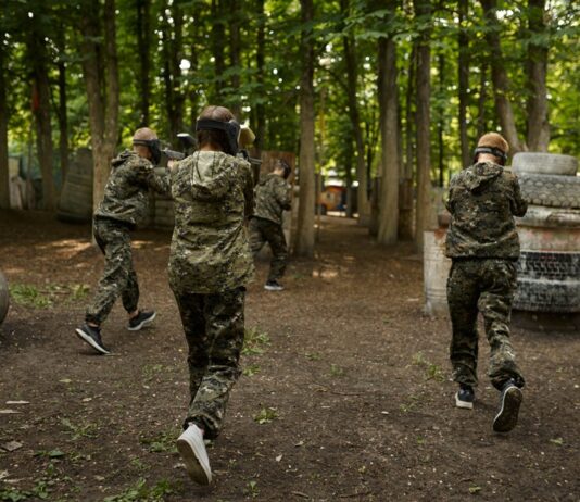 Grupowe aktywności – zabawa, ruch i sposób na rozładowanie napięcia