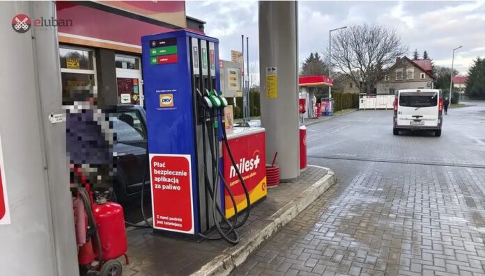 stacja paliw