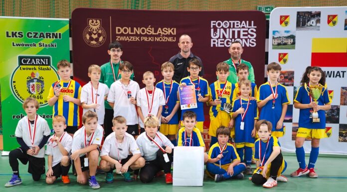 Piłkarskie zmagania w Lwówku Śląskim