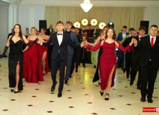 Bal Studniówkowy 2026 – ZSET Rakowice Wielkie