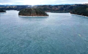 Trwa spuszczanie wody z Jeziora Pilchowickiego