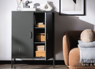 Komody loftowe – jak z ich pomocą nadać mieszkaniu charakter nowojorskiego apartamentu? komody loftowe