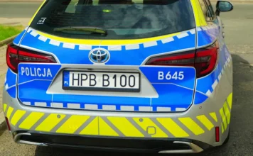 policja radiowoz 1