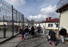 poruszające spotkania za kratami zakład karny Zaręba