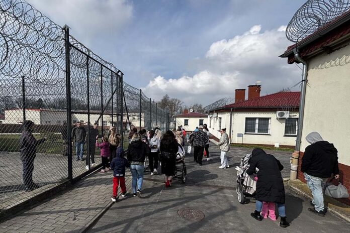 poruszające spotkania za kratami zakład karny Zaręba