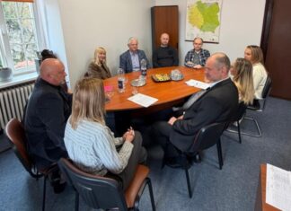 Czy da się naprawić wizerunek Wód Polskich? RZGW robi, co może Spotkanie przedstawicieli Zarządu Zlewni w Lwówku Śląskim z reprezentantami Polskiego Związku Wędkarskiego - Okręgów w Zielonej Górze oraz Jeleniej Górze.Fot PZW Zielona
