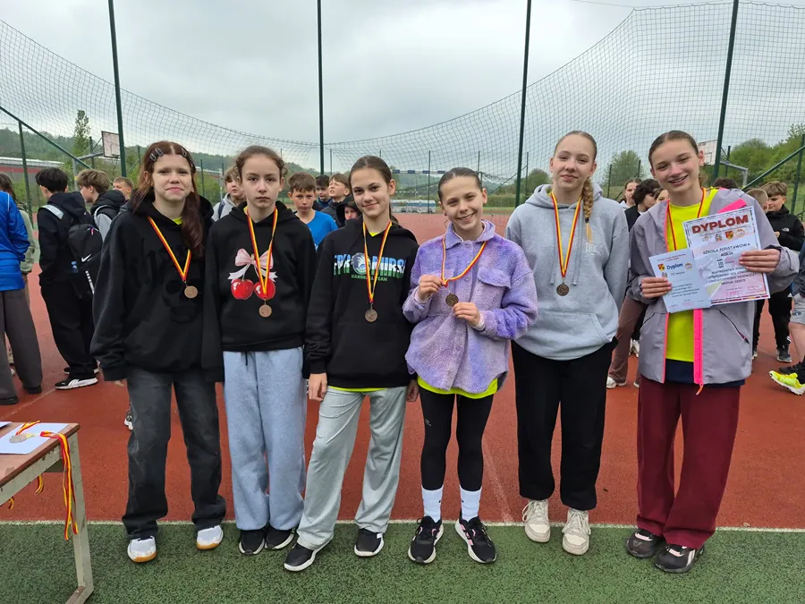 Mistrzostwa powiatu lwoweckiego SZS w lekkoatletyczny czworboj 03