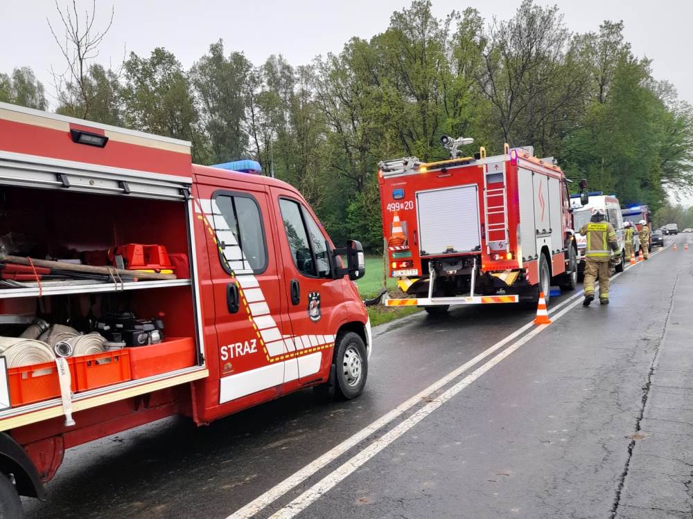 dachowanie wypadek Proszowka Krzewie 2
