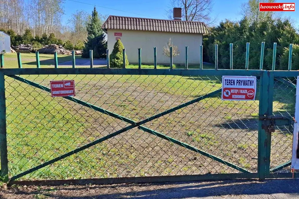 plac zabaw Rakowice Male teren prywatny zakaz wstepu 1