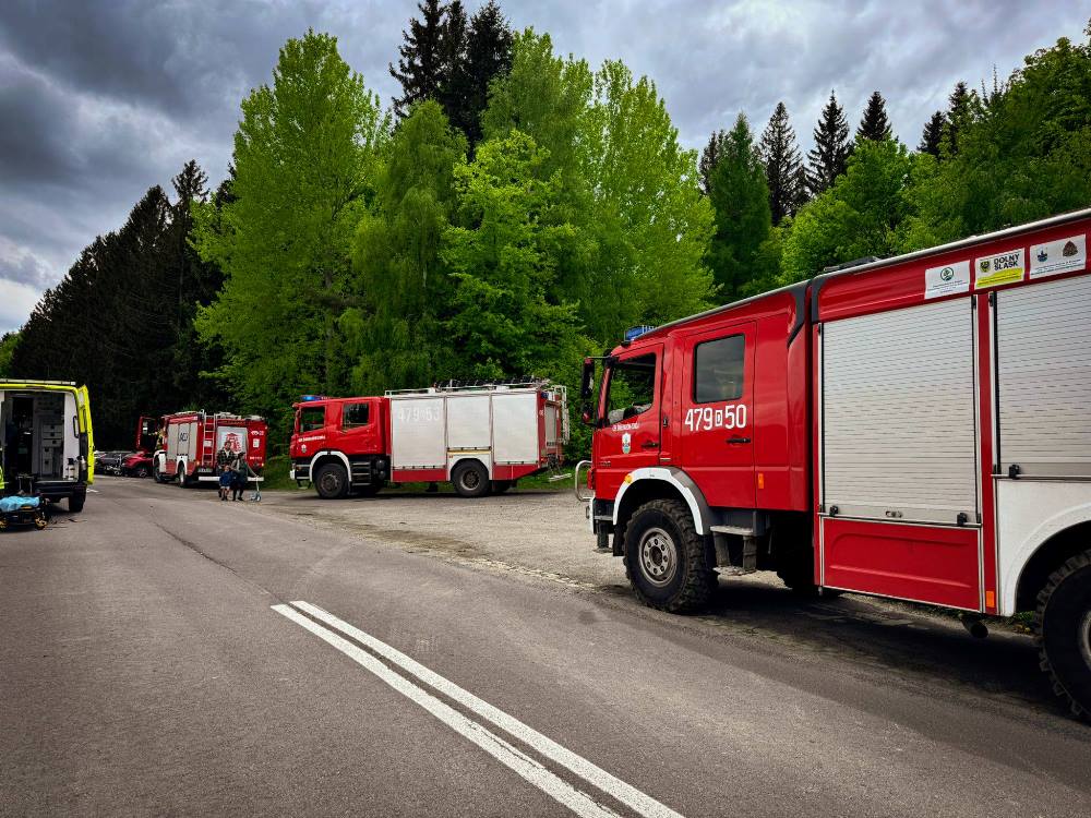 wypadek parolotniarz swieradow 2