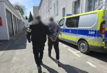 2 kilogramy narkotyków. Rozbity radiowóz