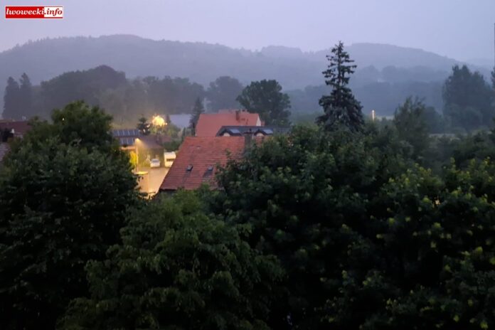 burza deszcz