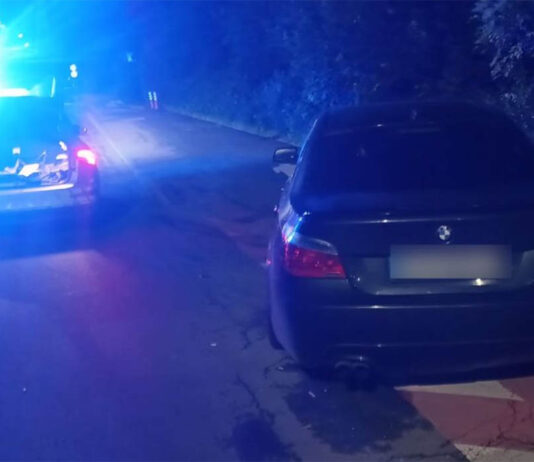 policja BMW noc