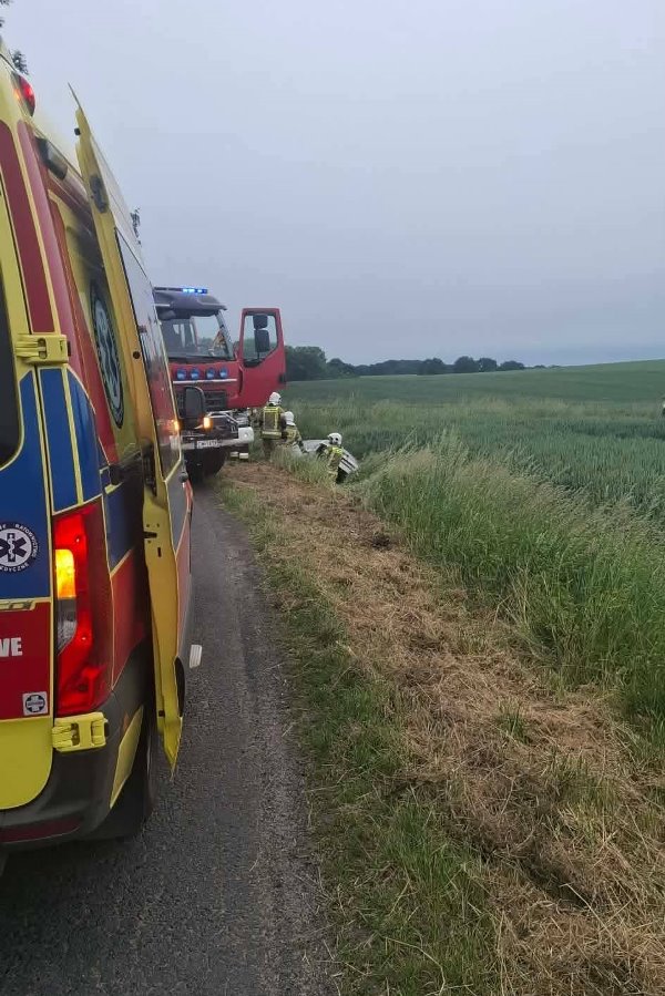 Tragedia na drodze. Nie żyje kierowca Volkswagena