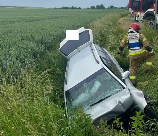 Tragedia na drodze. Nie żyje kierowca Volkswagena tragedia wypadek w Lubiatowie