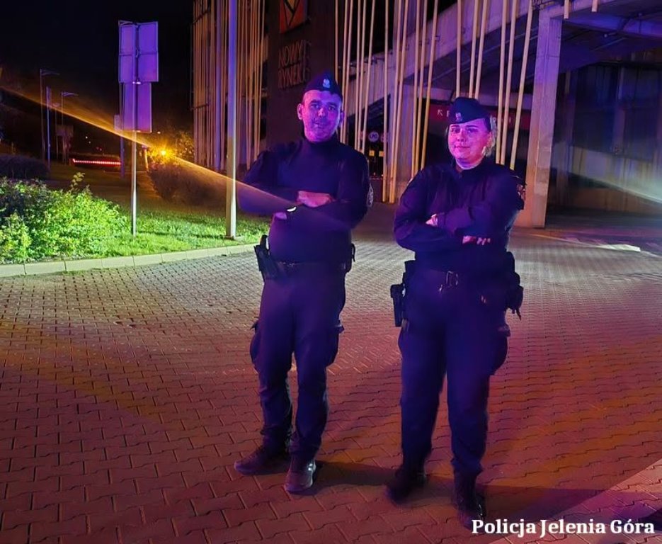 Podrzucili niewybuchy pod galerię. Jeden z podejrzanych zatrzymany